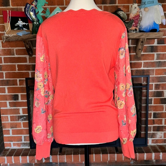 Siani Milano Scalloped Neckline Mesh Lace Balloon Sleeve size M - Picture 7 of 9